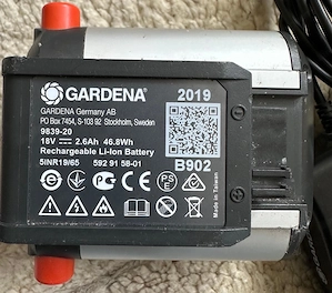 Gardena Rasentrimmer-Akku & Ladekabel Bild 3