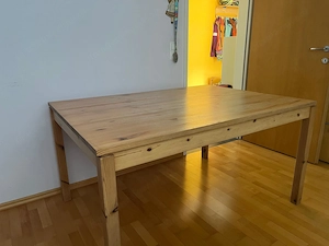 Vollholz - Tisch zu verkaufen Bild 3