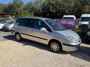 Peugeot 807 2.0 Hdi Bild 4