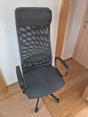 Bürostuhl, zu verschenken