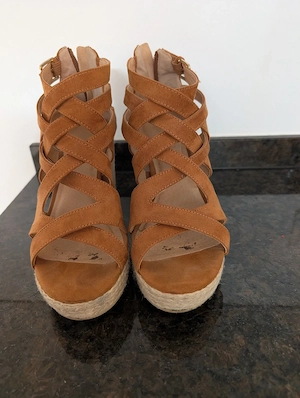 Sandalen von s.Oliver mit Keilabsatz in der Größe 40 Bild 4