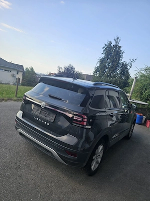 VW T-Cross 1,6 TDI | 95 PS | KM 78.000 Bild 2
