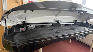 THULE Dachbox Vector L Bild 2