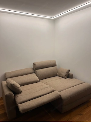 Neue Couch mit Ausklappfunktion Bild 3