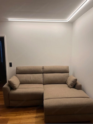 Neue Couch mit Ausklappfunktion Bild 4