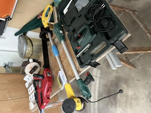 Diverse Flohmarkt Artikel, Werkzeug, Elektrogeräte, Bierkrüge Bild 4