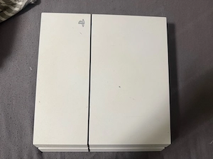 Weiße Playstation 4 Bild 2