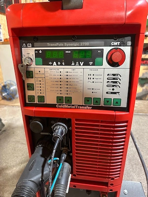 Schweißgerät Fronius Trans Puls Synergic 2700 4RVZ CMT Bild 4