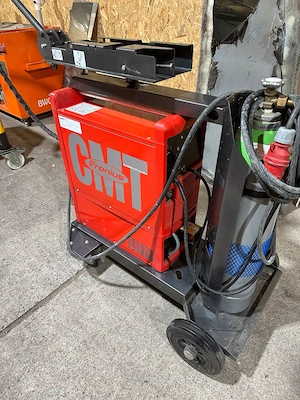 Schweißgerät Fronius Trans Puls Synergic 2700 4RVZ CMT Bild 2