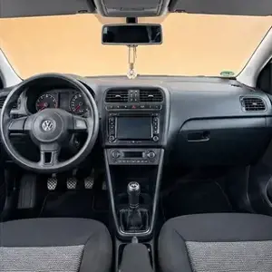 VW Polo zum Verkaufen Bild 7