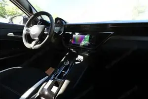Alfa Romeo Junior SPORT SPECIALE Ibrida Q4 TechP 18'LM Navi 100 k... Bild 8