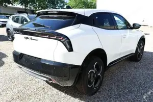 Alfa Romeo Junior SPORT SPECIALE Ibrida Q4 TechP 18'LM Navi 100 k... Bild 3