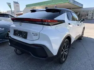 Toyota C-HR Bild 13