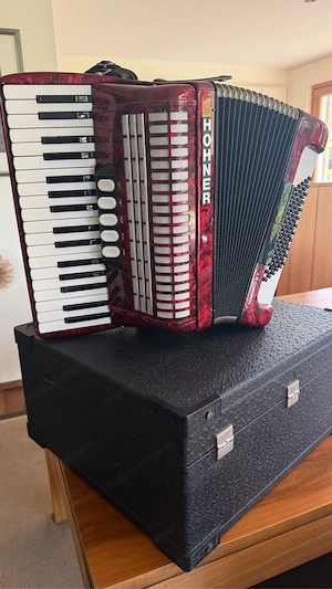 Akkordeon Hohner Concerto III