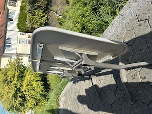 Gartentisch zu verschenken  Bild 2