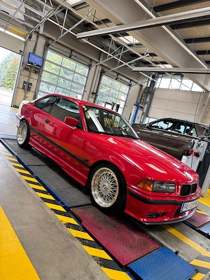 Bmw e36 Bild 3