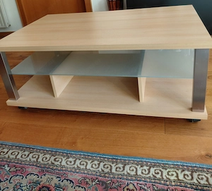 Couchtisch zu verkaufen
