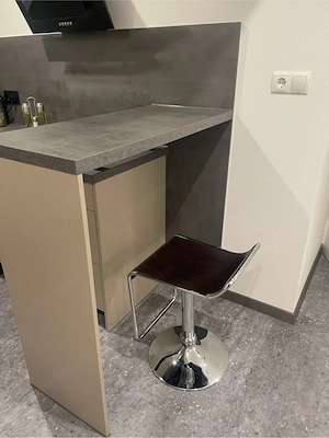 Möblierte 2 1 2 - Zimmer-Wohnung mit Balkon in ruhiger Lage in Dornbirn zu vermieten Bild 4