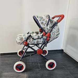 Puppenwagen klappbar Bild 2