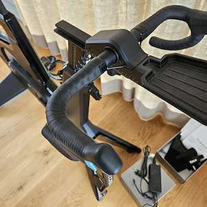 Garmin Tacx NEO Bike Plus Fitnessrad Bild 3