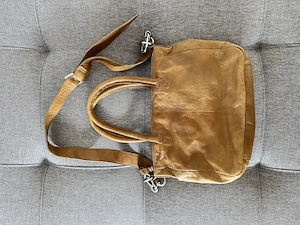 Liebeskind Tasche + Liebeskind Handyhülle Bild 7