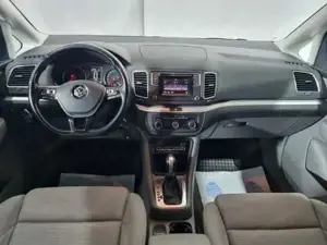 VW Sharan Bild 8