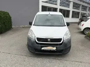 Peugoet Partner L1 Business 1,6 HDi 75 Euro 5 Bild 9