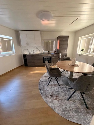 Wohnung zu Vermieten Bild 2