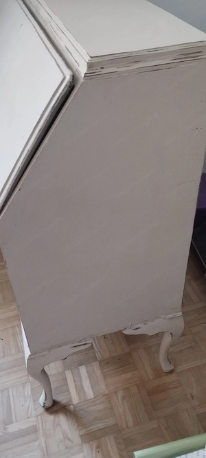 alter Sekretär  Bild 5