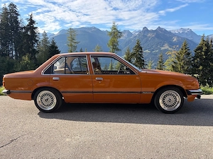 Opel Rekord E1 2.0 S Berlina Automatik   Bj. 1979 Bild 4
