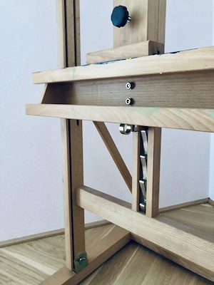Hochwertige robuste Staffelei für große Bilder und Leinwände Bild 5