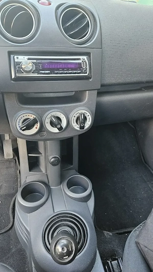 Mitsubishi Colt Bild 7
