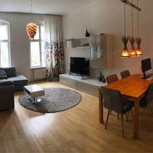 2vrrooms available  Bild 3