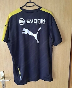 BVB-Kleiderpaket   19 Teile für zusammen Bild 2