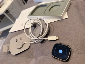 Apple Watch Ultra 2 49 mm in Black Titanium