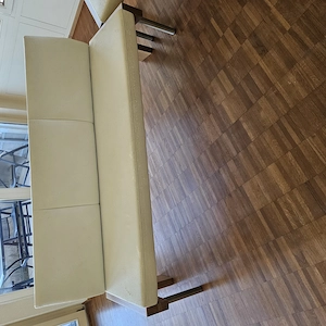 Einmal eine 2er und einmal eine dreier Sitzbank aus Massivholz. Bild 2