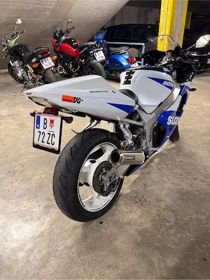 Suzuki Gsxr 600 Bild 5