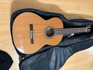Wunderschöne klassische Konzertgitarre Almansa Modell 401 Cedro inkl. Gigbag zu verkaufen! Bild 2