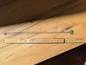 Kette mit Kleeblatt-Anhänger und grünen Strasssteinen Bild 2