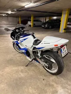 Suzuki Gsxr 600 Bild 3
