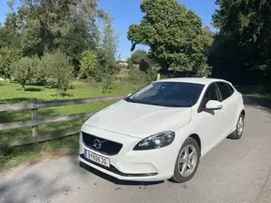 Volvo V40 Bild 2