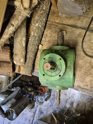 Zapfwellen Verteiler Winkelgetriebe Bild 4