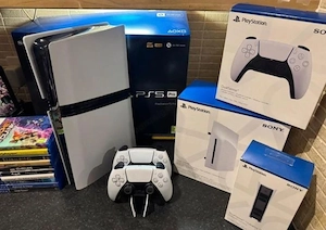 PS5 Pro 2 TB + Disc-Laufwerk, 2 DualSense & Ladestation + Spiele