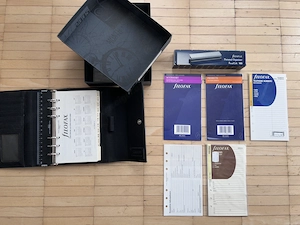 Filofax Sterling mit Locher und Einlageblättern Bild 5