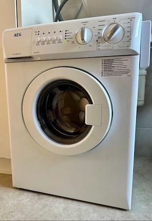 AEG 3 kg Kompakt-Waschmaschine Bild 2