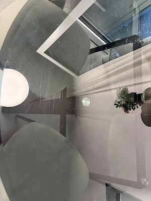 Esstisch mit vier Stühle oder ohne Stühle  Bild 3