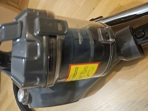 Verkaufe Staubsauger Bild 2