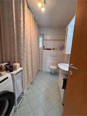 Helle 1 -Zimmer-Wohnung mit Einbauküche& Tiefgaragenplatz in Lauterach  Bild 4