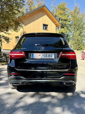Mercedes Benz GLC 250d 4MATIC Bild 4
