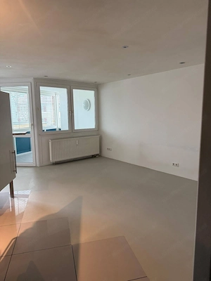 2 Zimmer Wohnung in Muntlix zu vermieten Bild 4